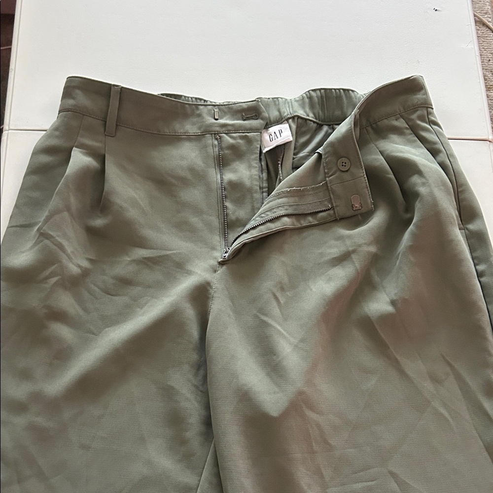 GAP Sage Green Easy Trouser